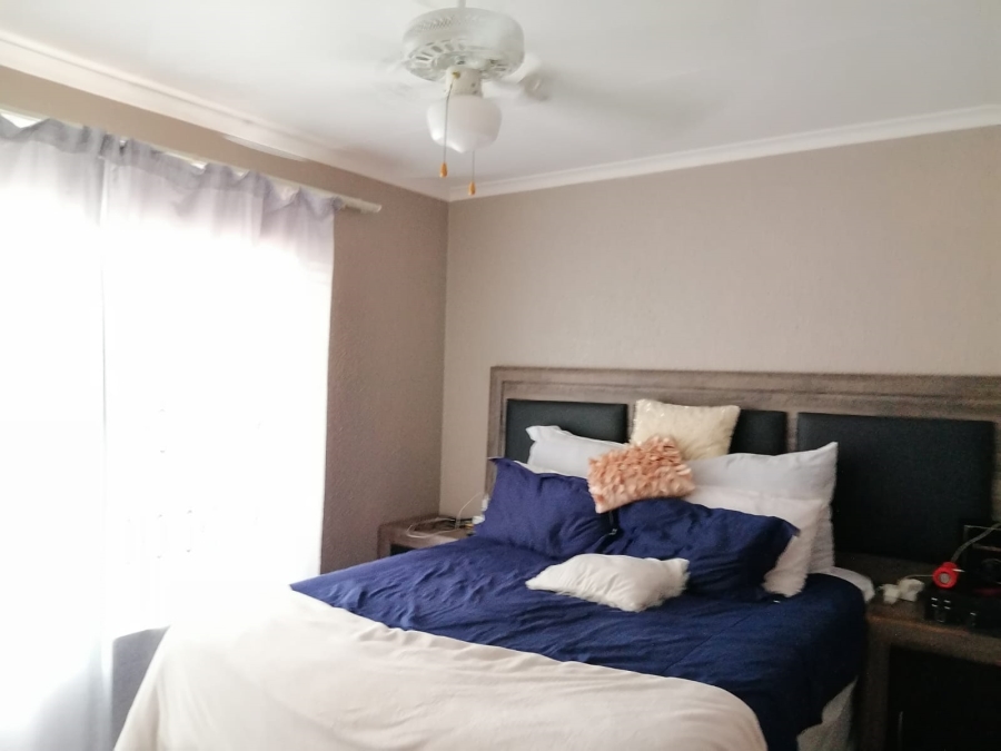 3 Bedroom Property for Sale in Tlhabane West North West